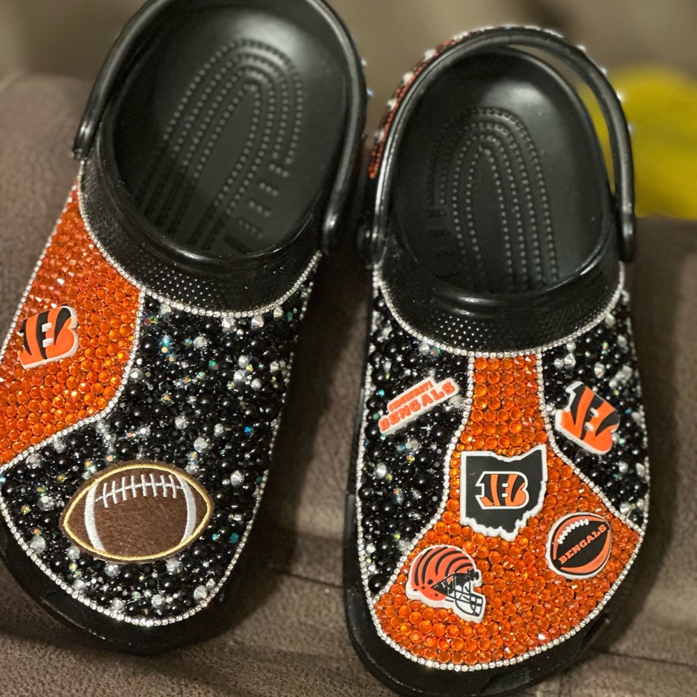 Crocs - Custom - Picture 3 of 5